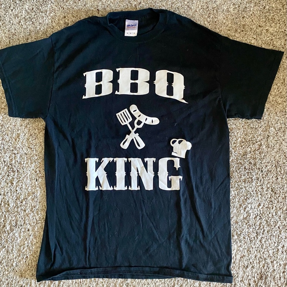 NWOT BBQ King Graphic Tee